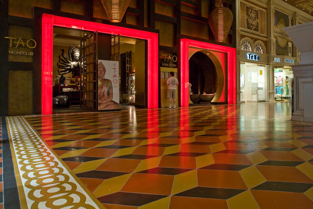 the grand canal shoppes 14